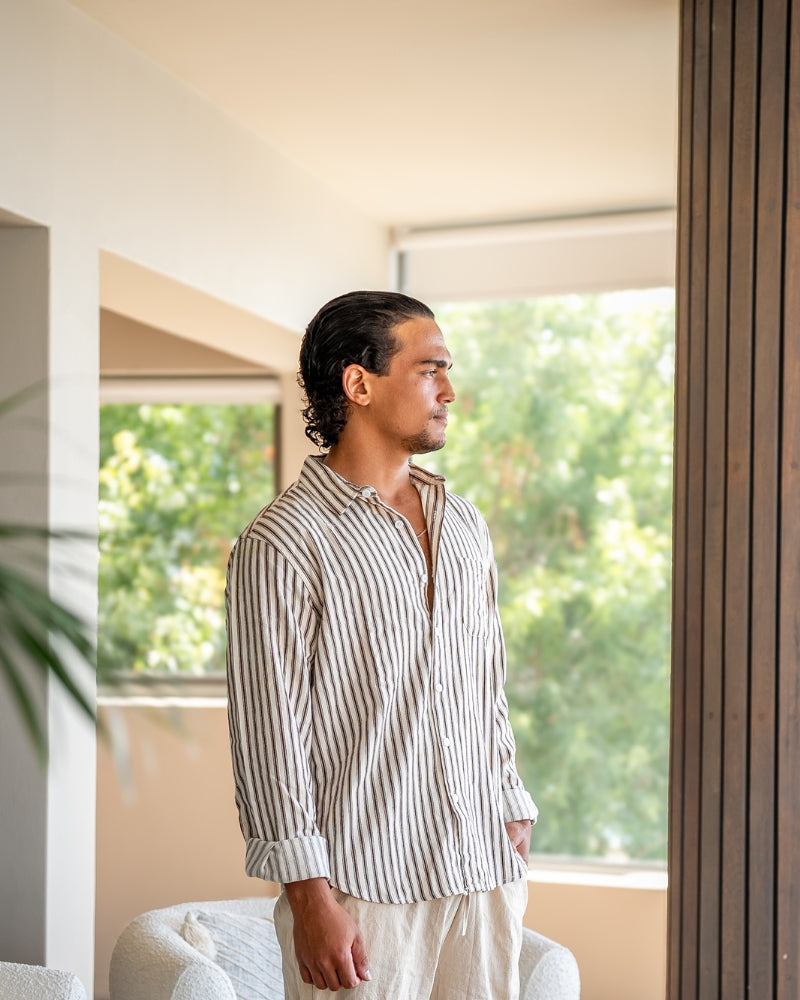 Chemise élégante à rayures pour homme