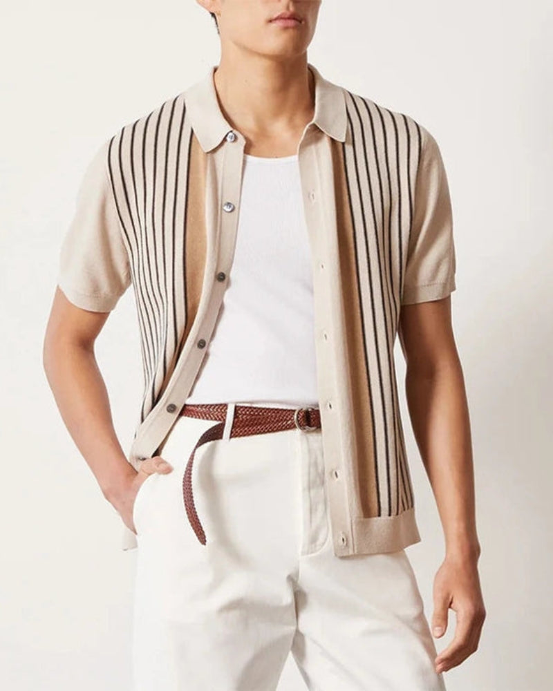 Polo tricot élégant à rayures intemporelles
